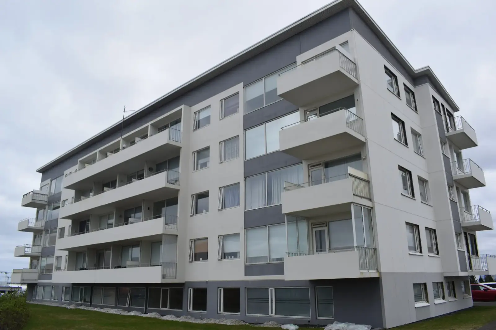 Háaleitisbraut 41-43